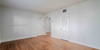 1011 Bay Dr Gallery 4
