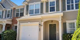 3 Bedroom, 2.5 Bath townhome in Alpharetta Gallery 1