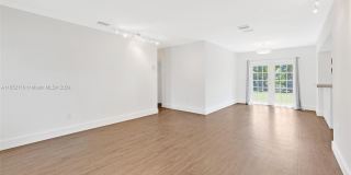 6830 N Waterway Dr Gallery 12