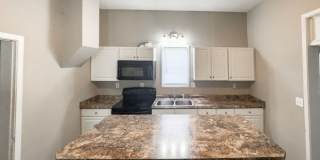 PRELEASING for AUGUST! Close to Campus Gallery 24