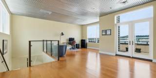 941 Penn Ave Gallery 30