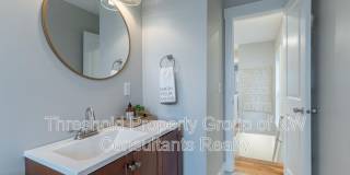 65 E 7th Avenue Gallery 38