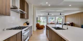 7210 Shallowford Avenue Gallery 28