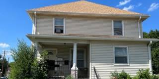 828 Avenue A - 2 Gallery 1