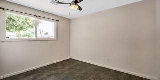 Spacious 6-Bedroom, 3.5-Bath Pool Home Near ASU Campus Gallery 13