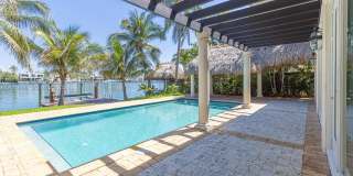 425 N Shore Dr Gallery 28
