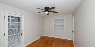 3699 Bainbridge Road Gallery 28