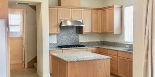 Terrific 4 bed 3.5 Home in Wonderful San Ramon! Great Schools, Shopping, Restaurants! Gallery 5