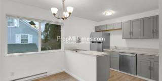 Updated 2BR in the Heart of Oregon City - NEW PHOTOS Gallery 1