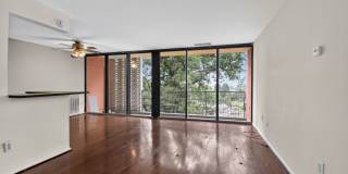 Light-filled 1Bd/1Bth in West End Condos in Alexandria! Gallery 1