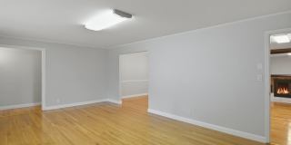 Spacious 4BR House in Signal Mountain Gallery 11