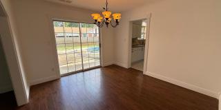 Gulf Breeze - Proper - 5 bedroom, 3.5 bathroom with pool and lawn care included Gallery 10