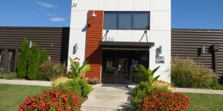 Knolls Gallery 5