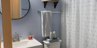 Move in Special- Beautiful Furnished 3 Bedroom/2.5 Bathroom Single Family Home with Flexible Lease terms. Gallery 17