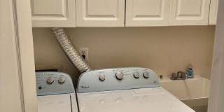 1607 SENECA Avenue Gallery 31