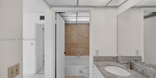 10975 SW 107th ST. Gallery 15
