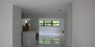 18815 NW 42nd Pl Gallery 5