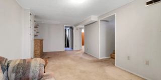 Charming 2 Bedroom Home in Normal Gallery 16