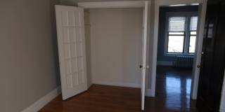 1704 West Albion Avenue Gallery 4
