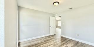 22148 Lockport Avenue Gallery 40