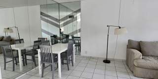 Spacious and modern 1-bedroom, 1-bathroom unit available for rent in the heart of Fort Lauderdale. Gallery 3
