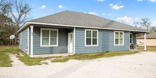 635 E. Azalea Avenue - A Gallery 1