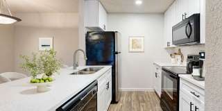 Altamira Place Apartment Homes Gallery 8