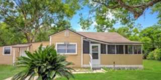 2524 Forest Boulevard Gallery 1