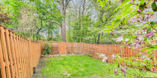 COMINGS SOON - Beautifully Updated Winchester-Built Townhome Backing to Serene Parkland. Gallery 33