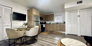 1684 SW 10th St Gallery 1