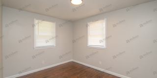 Newly Renovated & Spacious Home w/ Bonus Room Gallery 10