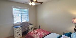 Charming 3-Bedroom Home with Wood Flooring and Large Yard in Yuma Gallery 21