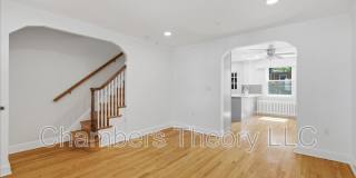 2230 Observatory PL NW Gallery 21