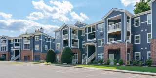 Avana Lexington Gallery 81