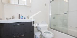 Nicely updated 4 bed for September! Gallery 6
