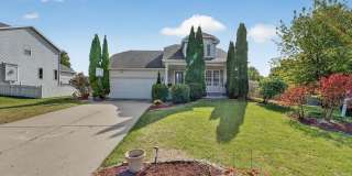 1077 Gas Light Drive Gallery 1