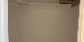 Just remodeled Beautiful small community has a one bedroom one bathroom available! Large Fenced Backyard!!! Gallery 11