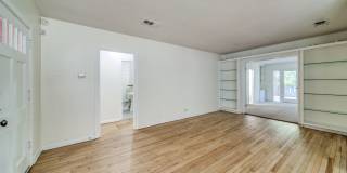 TERRELL HEIGHTS COTTAGE Gallery 7