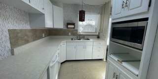 Updated 3-Bedroom Ranch with Finished Basement in Pittsfield, Massachusetts Gallery 1