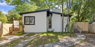 Beautifully Renovated 5 Bedroom House Beautifully Renovated 5 Bedroom House Gallery 1