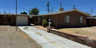 Remodeled 4+2 In Quiet Neighborhood - $2800 Gallery 1