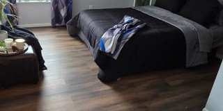 Renovated Two Bedroom Condo with Garage Space in Ladue School District Gallery 14