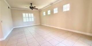 5642 Kensington Loop Gallery 31