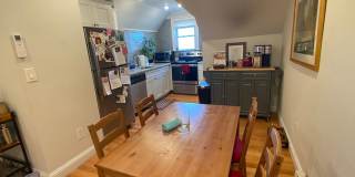 Nice 2 bed in Somerville Gallery 10
