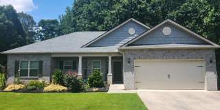 Spacious 3 Bed/2 Bath Home in Prime Dawsonville Location Gallery 1