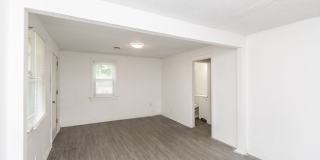 Amazing 3 Bedroom 1 Bathroom Home Gallery 6