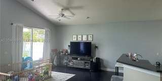 16407 SW 1st Ct Gallery 9