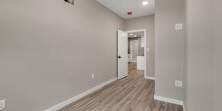 435 W SUSQUEHANNA Avenue Gallery 17