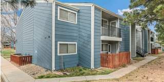 2380 East Geddes Avenue Gallery 1