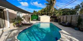 2040 NE 183rd St NORTH MIAMI BEACH, FL 33179 Gallery 3